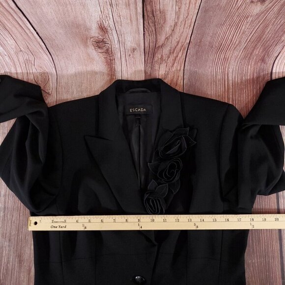 Escada Womens Size 36 Black Floral Two Button Notch Lapel Wool Blazer Jacket - Picture 15 of 16
